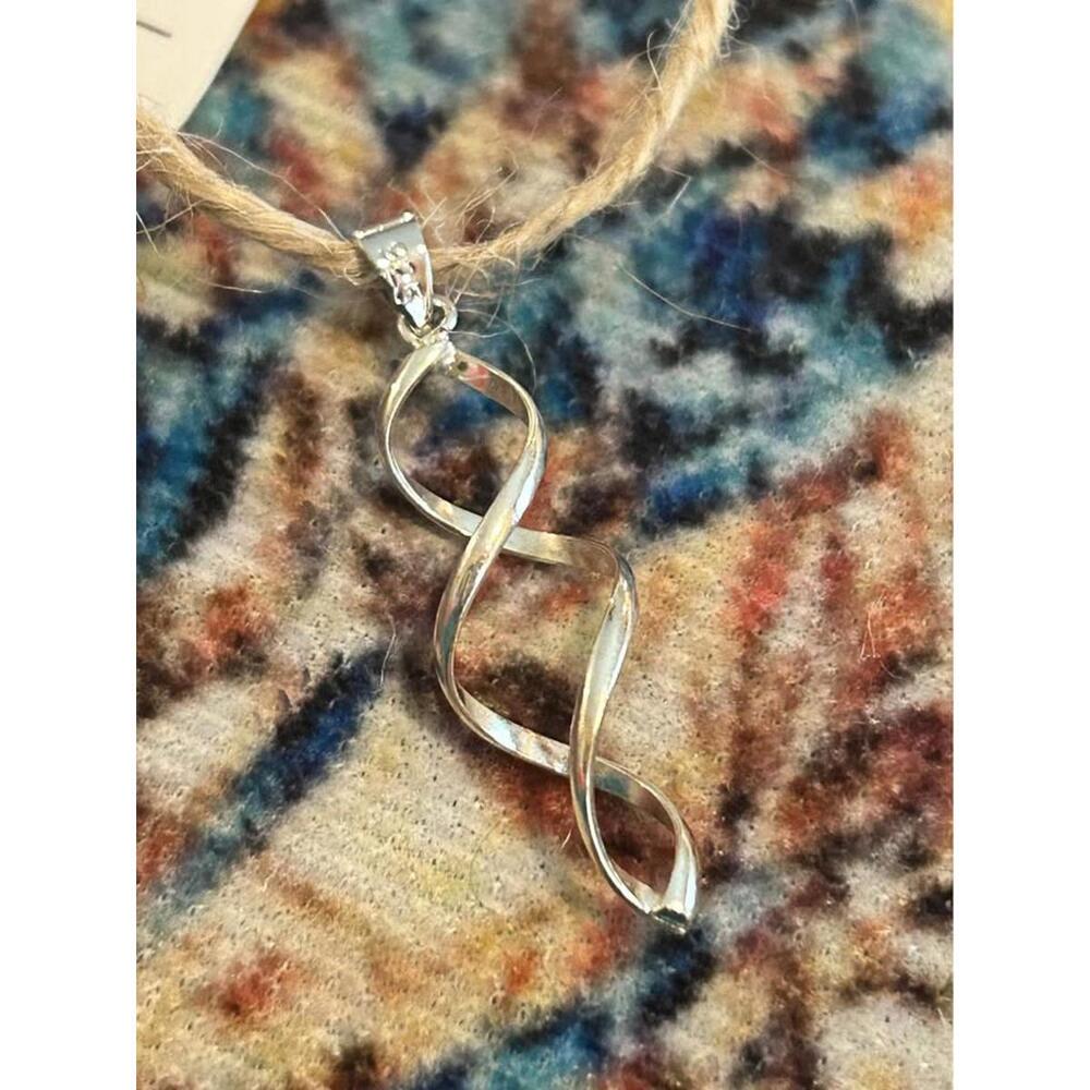 C42 925 sterling silver pendant